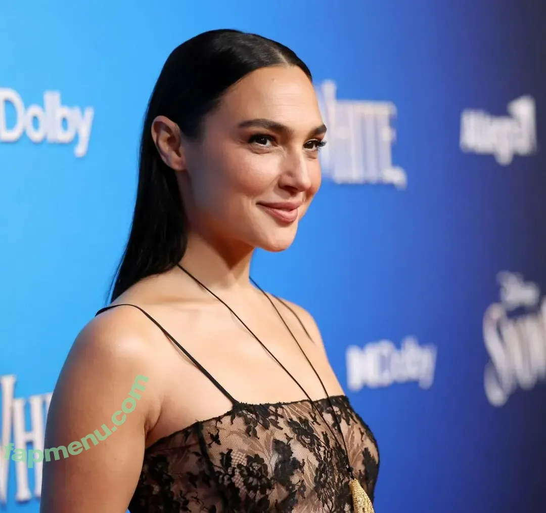 Gad Gadot nude photo #0003 (Gad Gadot)