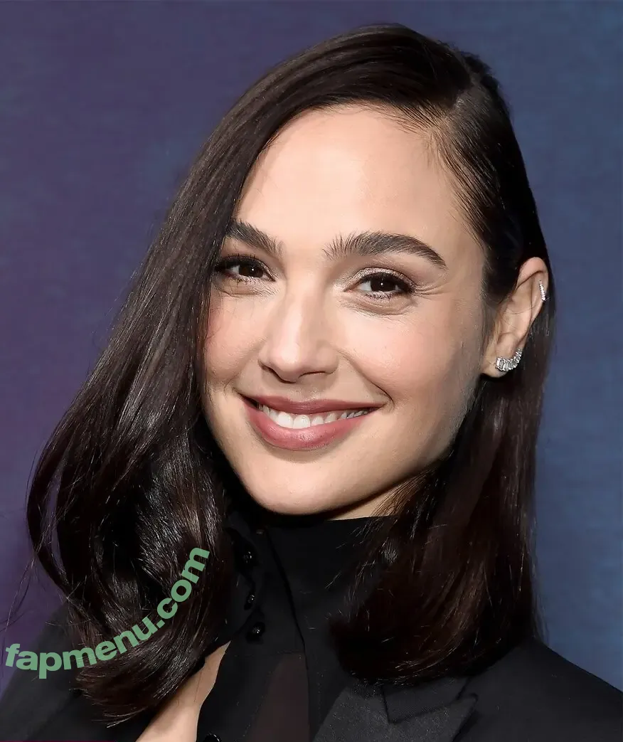 Gad Gadot nude photo #0013 (Gad Gadot)