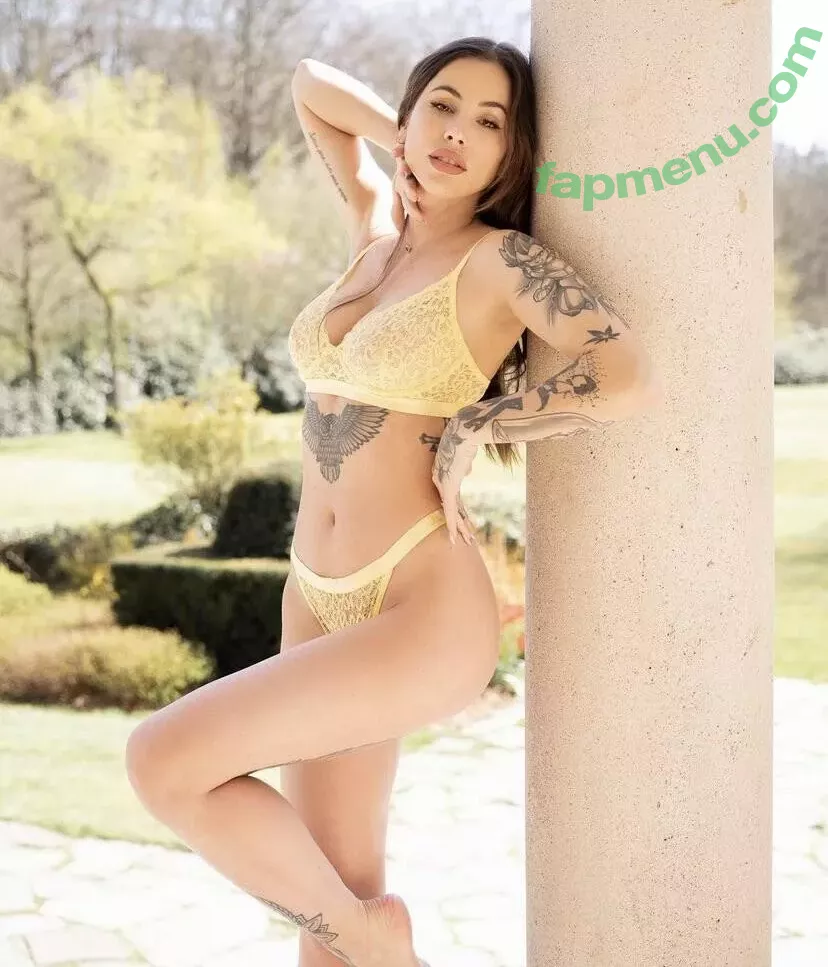 Gaelle Garcia Diaz nude photo #0017 (GaelleGD)