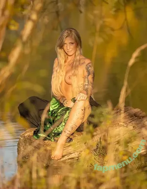 Gaidatanja nude photo #0008