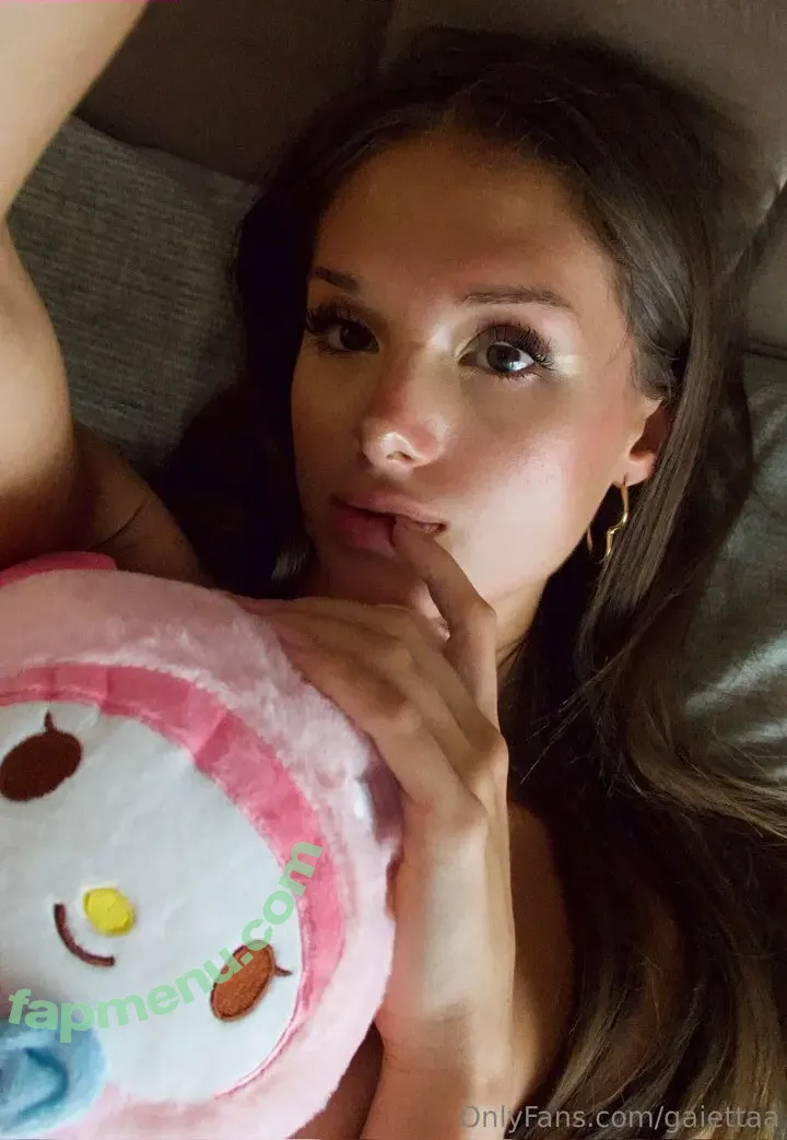 gaiettaa nude photo #0102 (gaiettaa_)