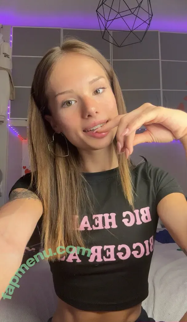 gaiettaa nude photo #0022 (gaiettaa_)
