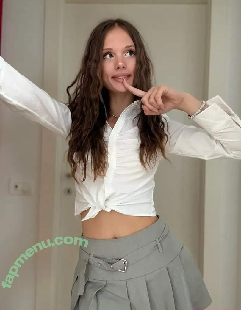 gaiettaa nude photo #0115 (gaiettaa_)