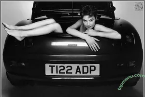 Gail Porter / Gailverneporter / iamgailporter nude photo #0013