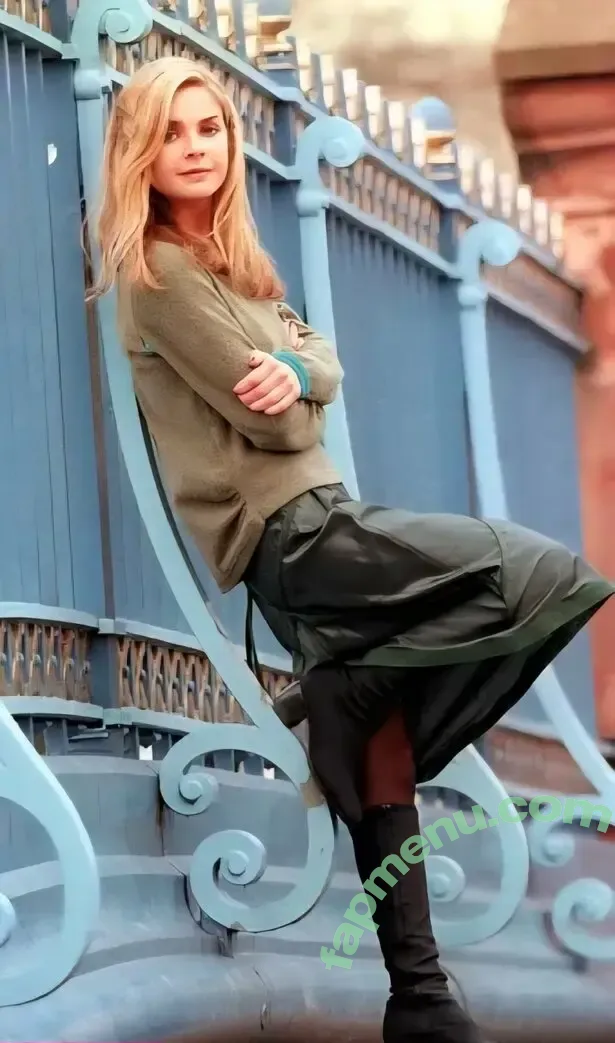 Gail Porter nude photo #0007 (Gailverneporter / iamgailporter)