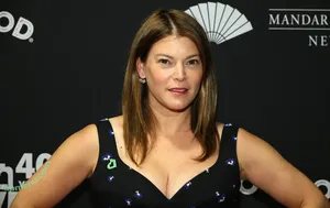 Gail Simmons / gailsimmonseats nude photo #0003