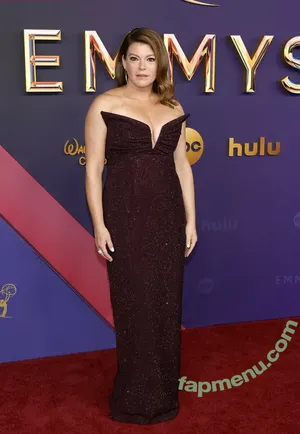 Gail Simmons / gailsimmonseats nude photo #0013
