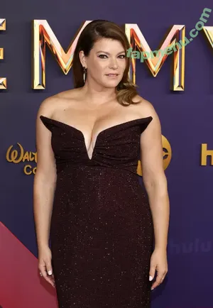 Gail Simmons / gailsimmonseats nude photo #0014