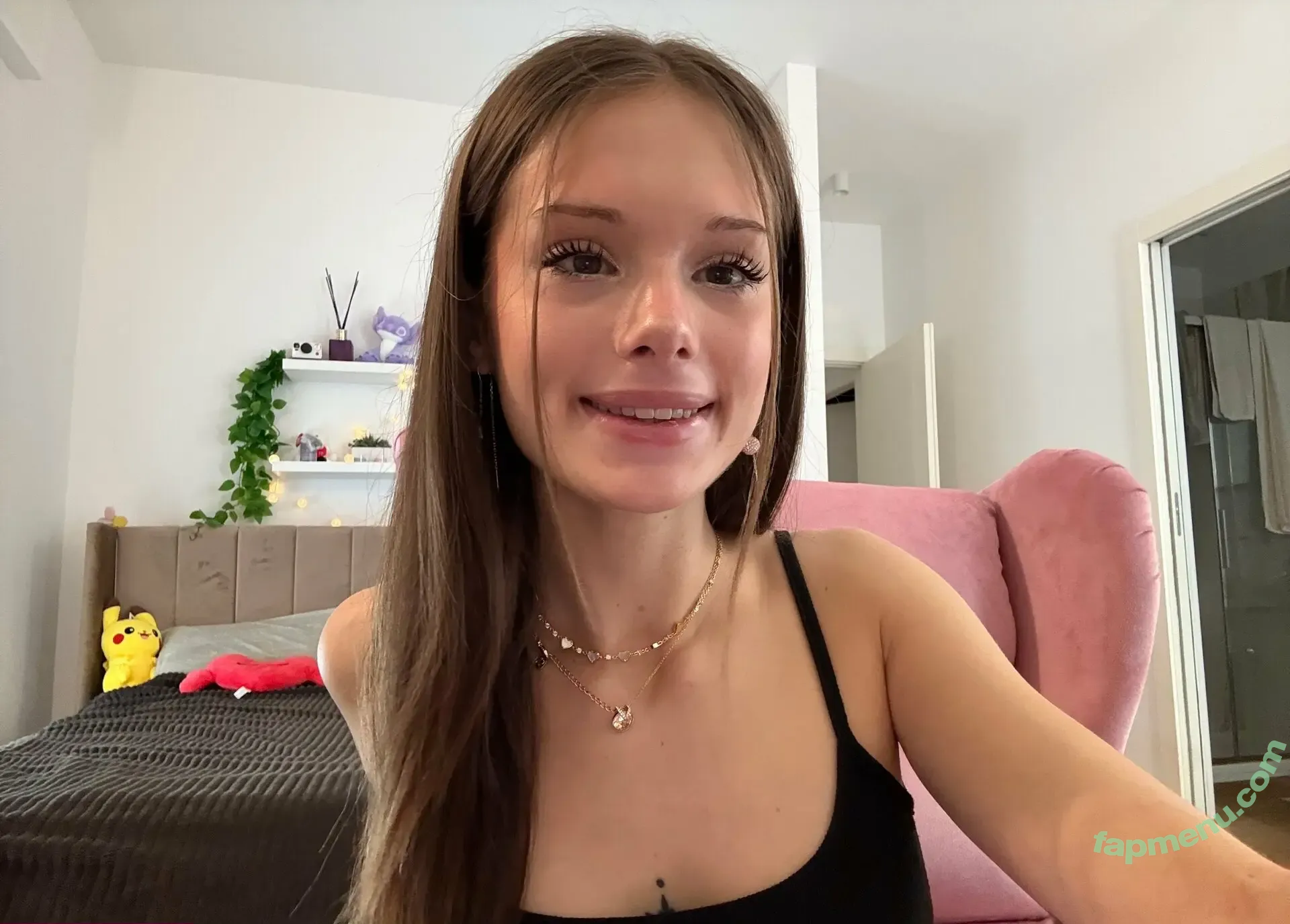 gajabertolin nude photo #0013 (gajabertolin)