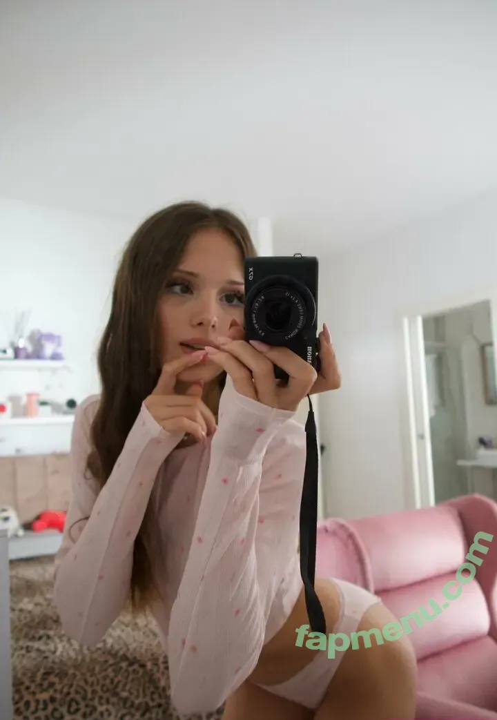 gajabertolin nude photo #0006 (gajabertolin)