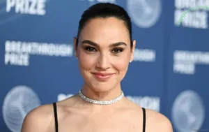 gal_gadot / inked_hriss nude photo #3027