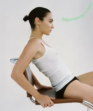 gal_gadot / inked_hriss nude photo #3216