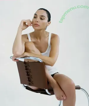 gal_gadot / inked_hriss nude photo #3218