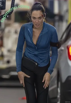 gal_gadot / Gal Gadot / inked_hriss nude photo #3251