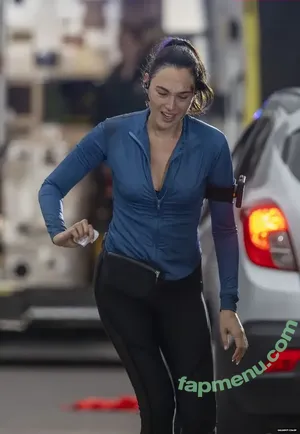 gal_gadot / Gal Gadot / inked_hriss nude photo #3252