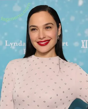 gal_gadot / Gal Gadot / inked_hriss nude photo #3305