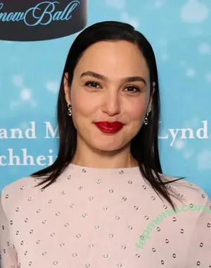 gal_gadot / Gal Gadot / inked_hriss nude photo #3309