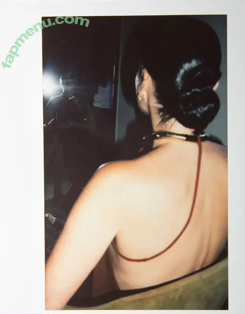 gal_gadot nude photo #3156 (inked_hriss)