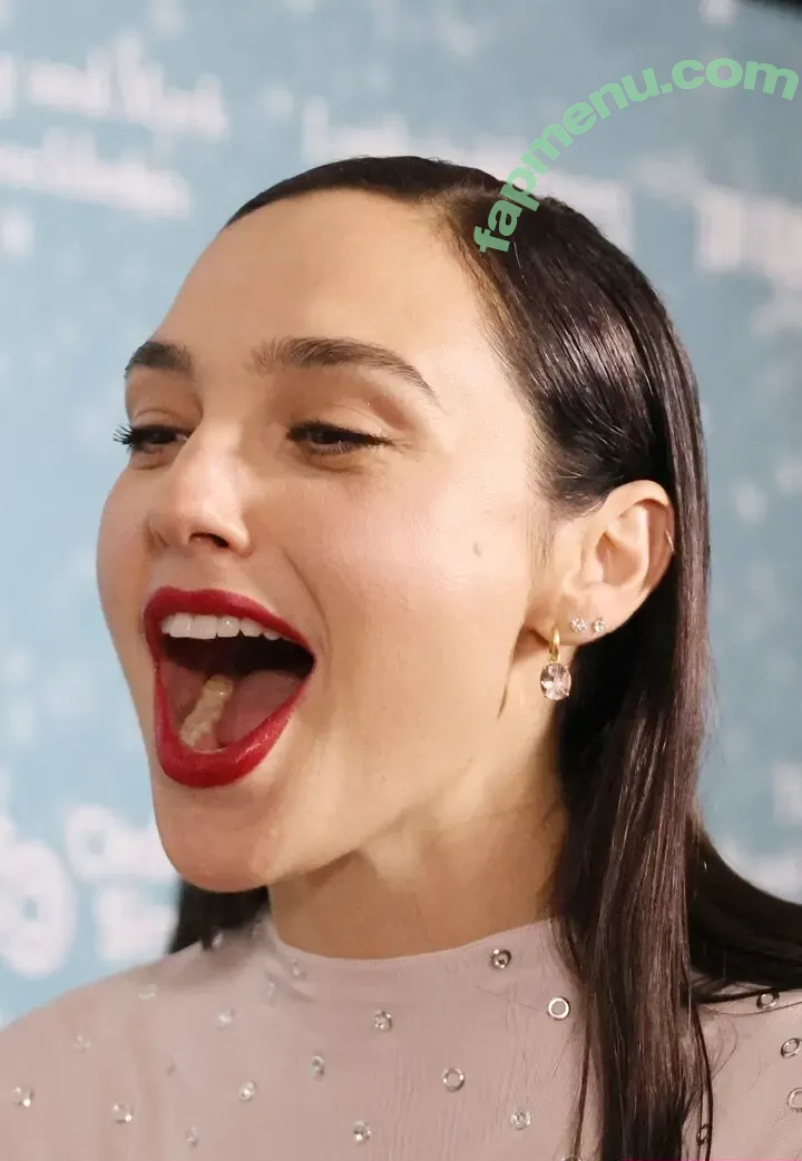 gal_gadot nude photo #3328 (Gal Gadot / inked_hriss)