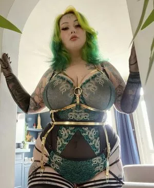 GaldaLou nude photo #0001
