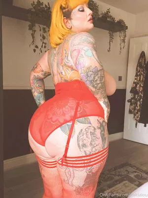 GaldaLou nude photo #0039