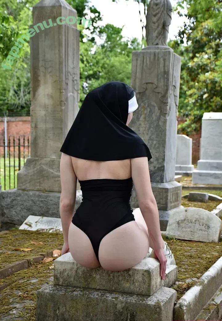 Galebkitty nude photo #0028 (gale_does_cosplay_)