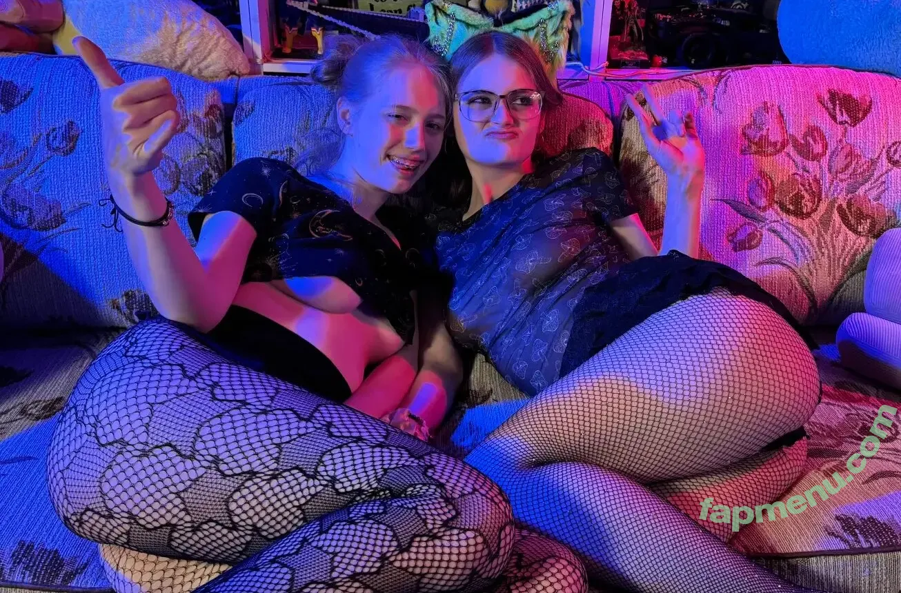 Gals O Gurk nude photo #0030 (galsofgurk / onlyfans)