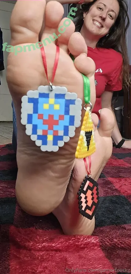 GamertoesKZ nude photo #0166 (galleriaofsoles)