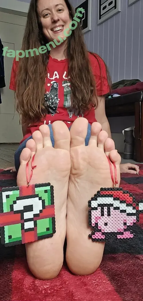 GamertoesKZ nude photo #0168 (galleriaofsoles)