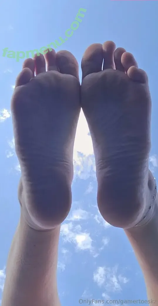 GamertoesKZ nude photo #0210 (galleriaofsoles)