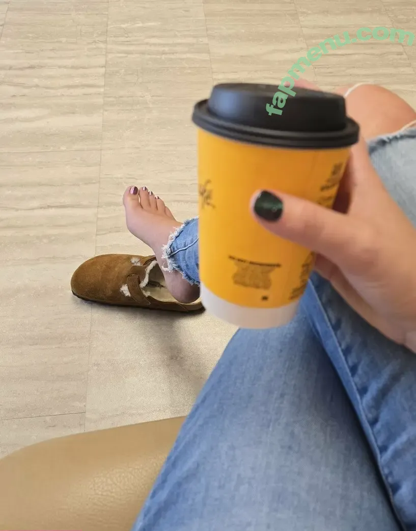 GamertoesKZ nude photo #0222 (galleriaofsoles)