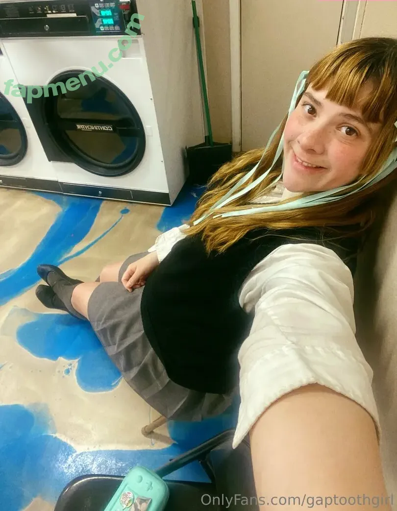 gaptoothgirl nude photo #0006 (gaptoothgirl.art)