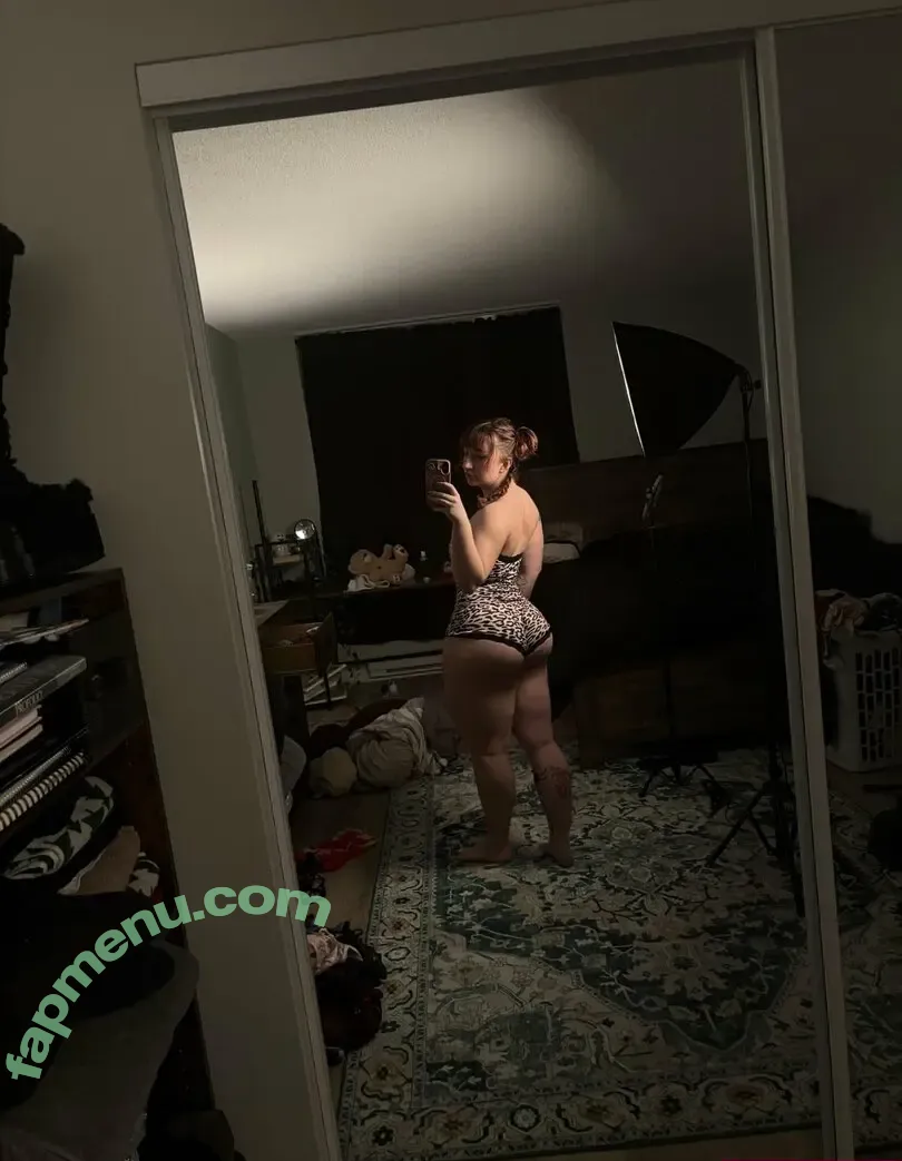 garfeildlover69 nude photo #0012 (garfieldlover.2)