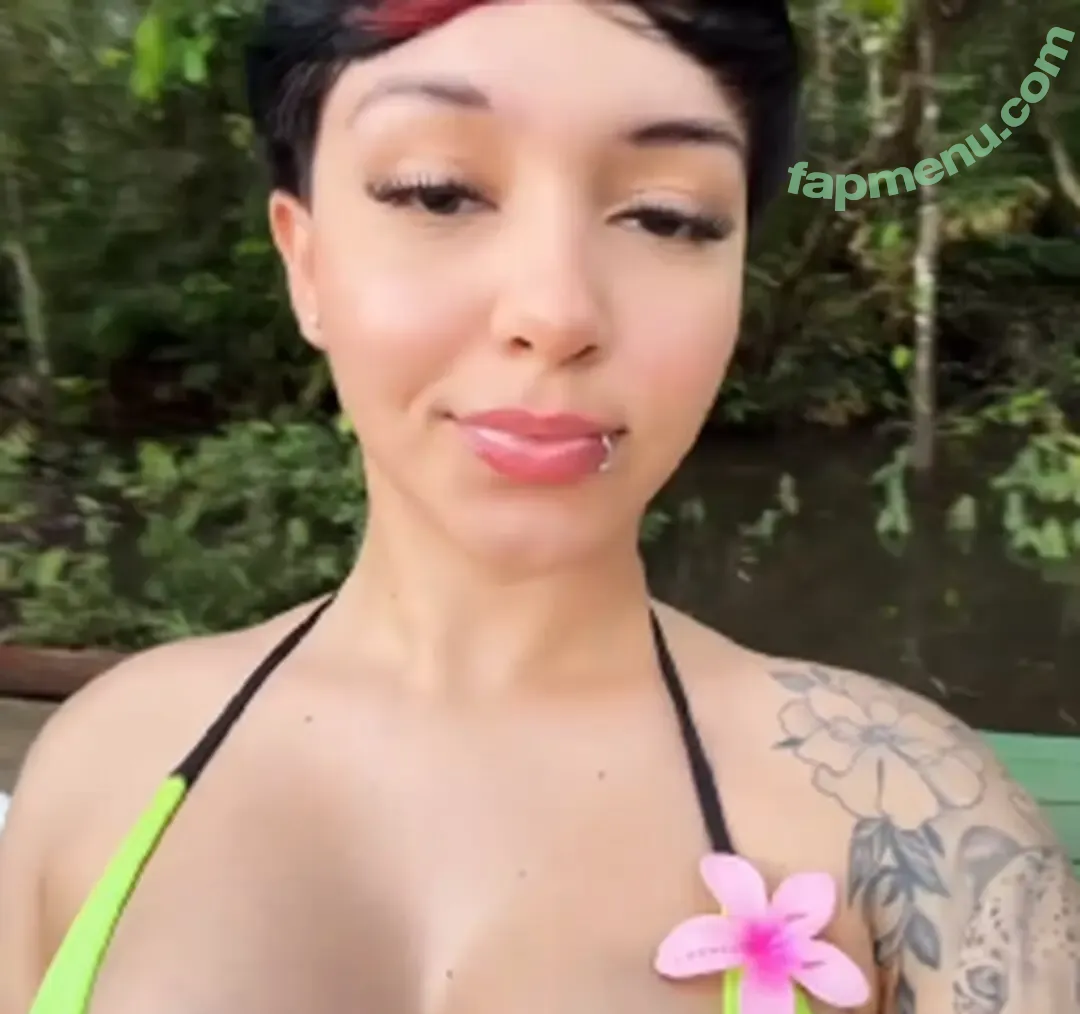 Gatuninhaaa nude photo #0003 (Vitoria Oger / Vitoriaoger / gatyakun_25)