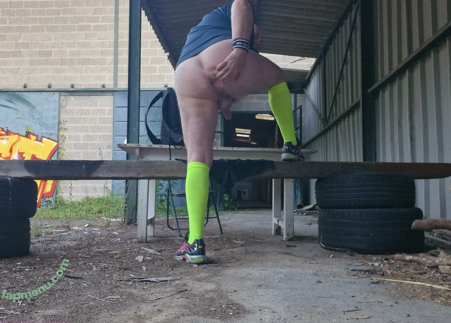 gay-jeremy nude photo #0012 (jeremy_g_)
