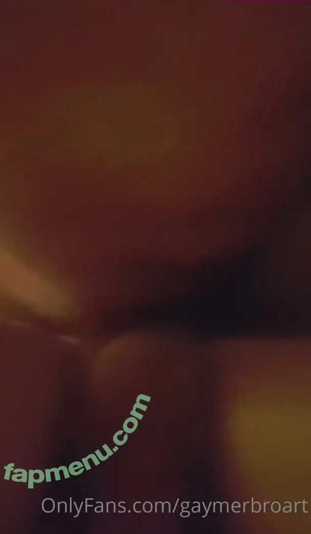 gaymerbroart nude photo #0001 (gaymerjames)