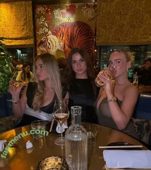 Gazygabz3 / Gabi.daviesx nude photo #0125