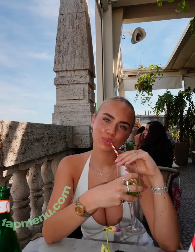 Gazygabz3 nude photo #0188 (Gabi.daviesx)