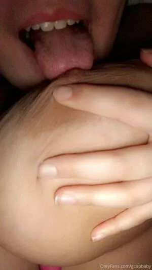 gcupbaby / gcupbaby.official nude photo #0515