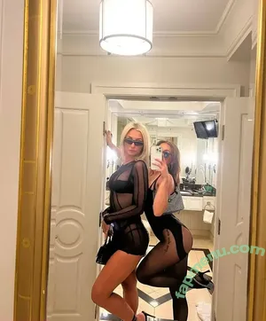  nude photo #0004