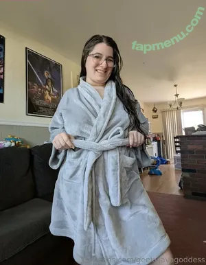 geekyjavagoddess nude photo #0008
