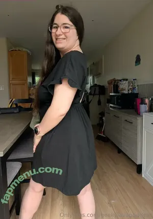 geekyjavagoddess nude photo #0021