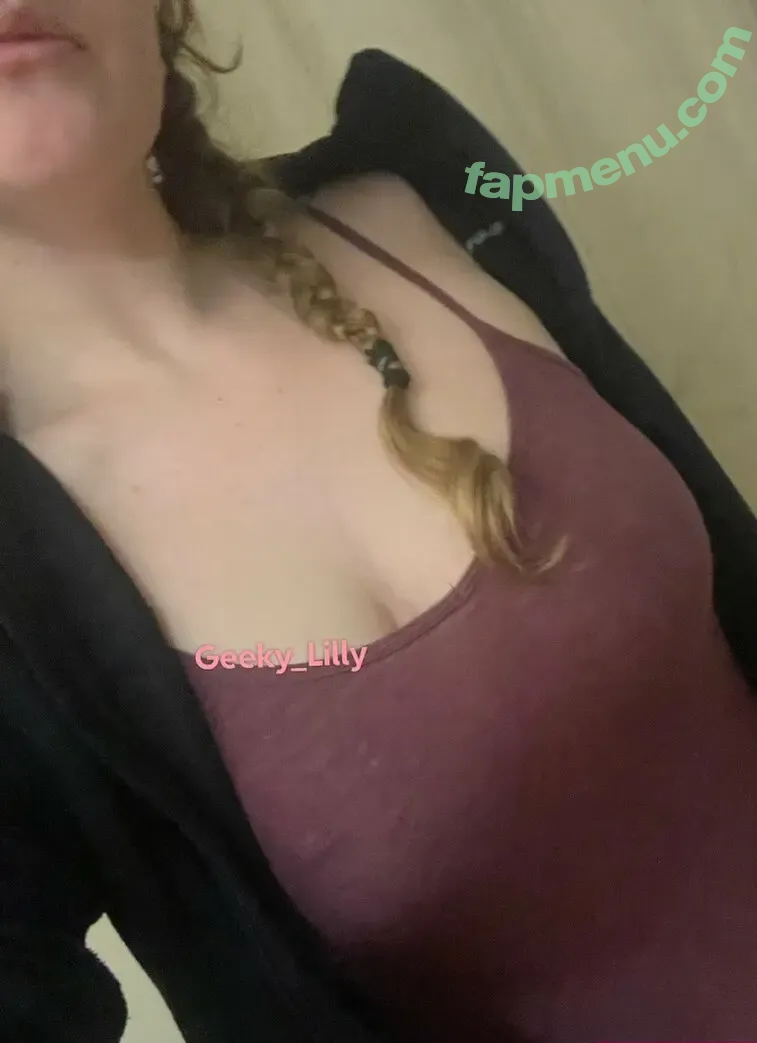 geekylilly nude photo #0010 (geekylilly)