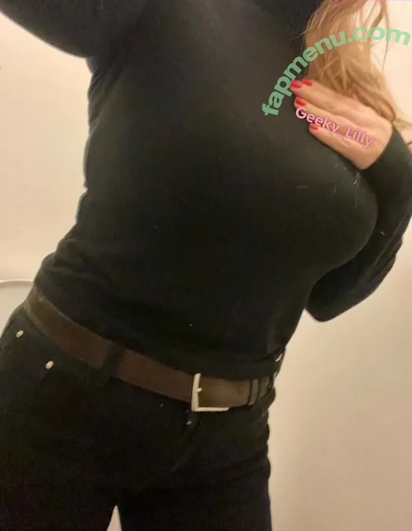 geekylilly nude photo #0014 (geekylilly)