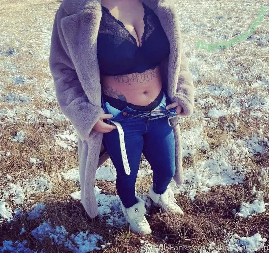 Gem nude photo #0004 (Gem.Outdoor / GemmaBoop / _Ms_Hourglass / gemmidwest / ms.hourglass / ms.hourglassfree)