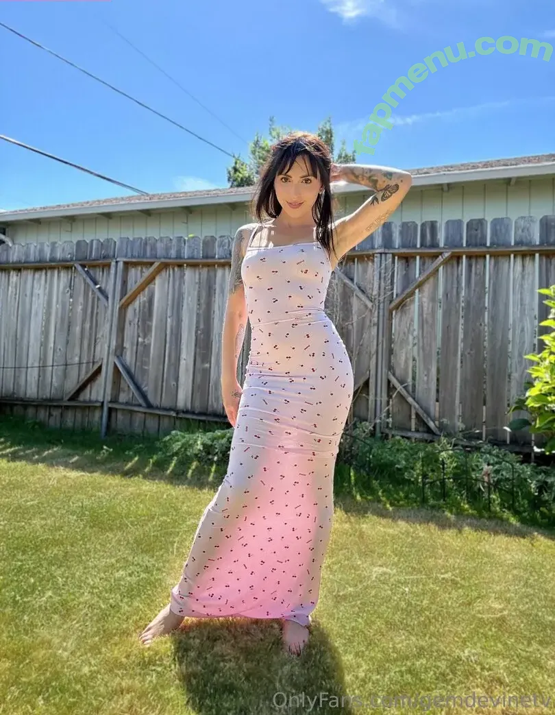 gemdevinetv nude photo #0001 (gem.devine)