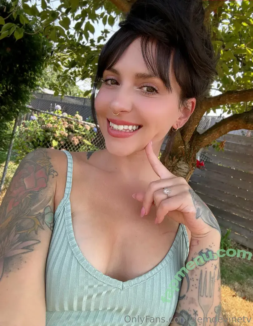 gemdevinetv nude photo #0028 (gem.devine)