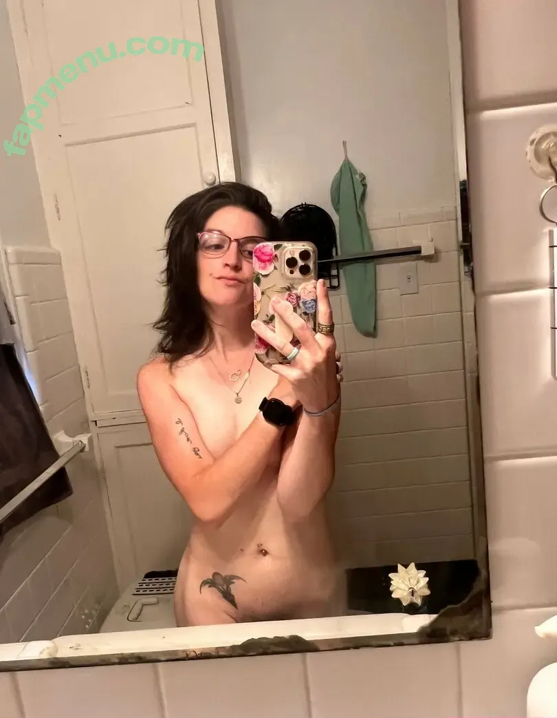 geminifox104 nude photo #0004 (geminifourth_ig)