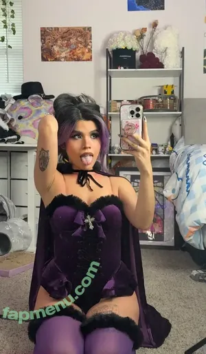 Geminisavy nude photo #0063