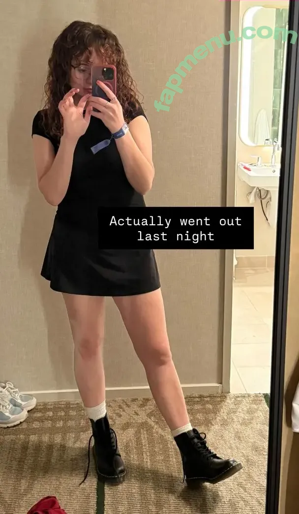 GeminiTay nude photo #0021 (GeminiTayMC / thefabulousfans)